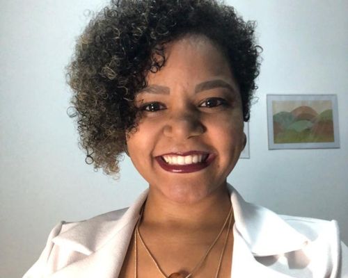 Foto do Prof. Mayra Andrade